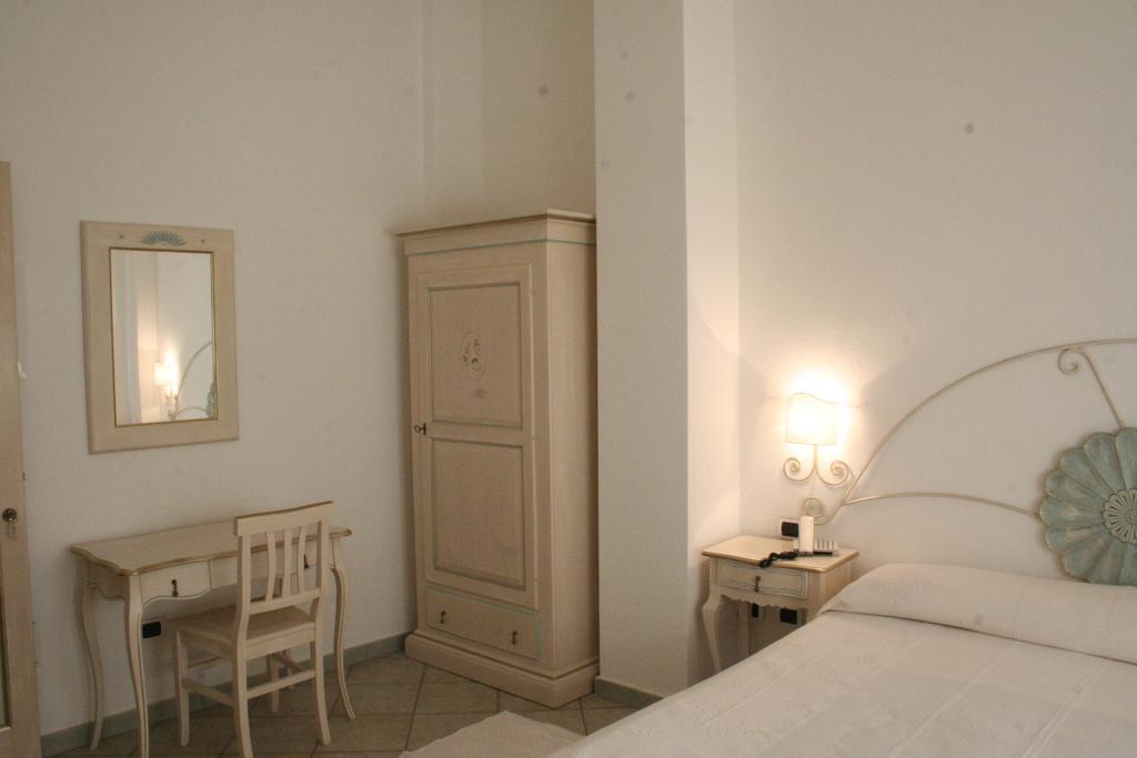 Hotel Sorgente Aglientu Δωμάτιο φωτογραφία