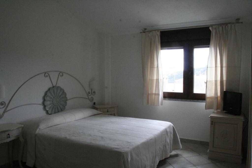 Hotel Sorgente Aglientu Δωμάτιο φωτογραφία