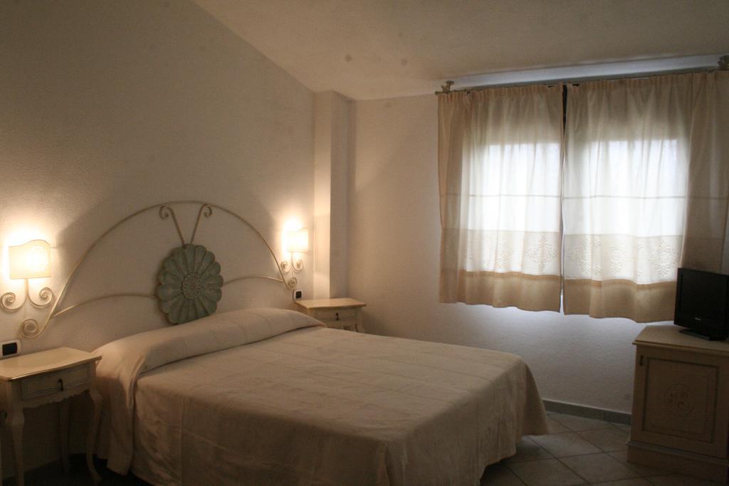 Hotel Sorgente Aglientu Δωμάτιο φωτογραφία
