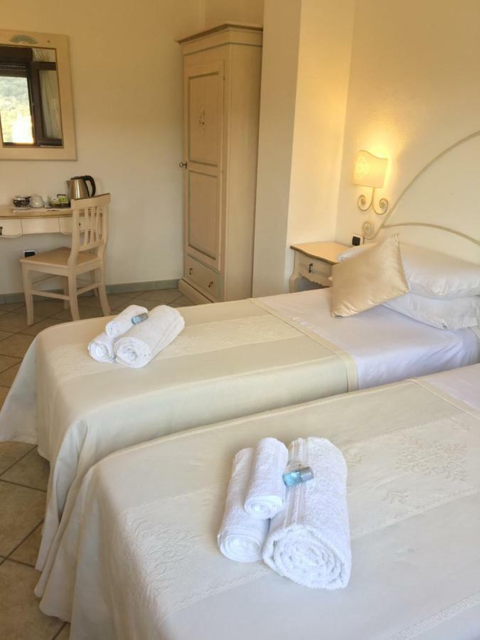 Hotel Sorgente Aglientu Εξωτερικό φωτογραφία